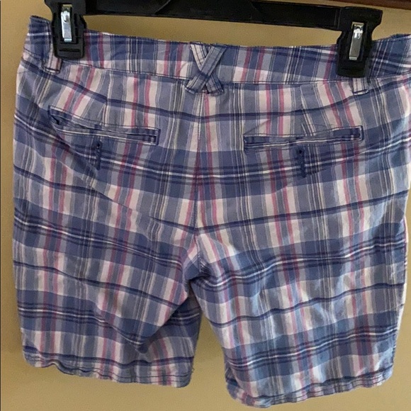 Arizona Shorts - Picture 2 of 3